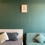 Yourhome Saigon Apartment - Zenity D1
